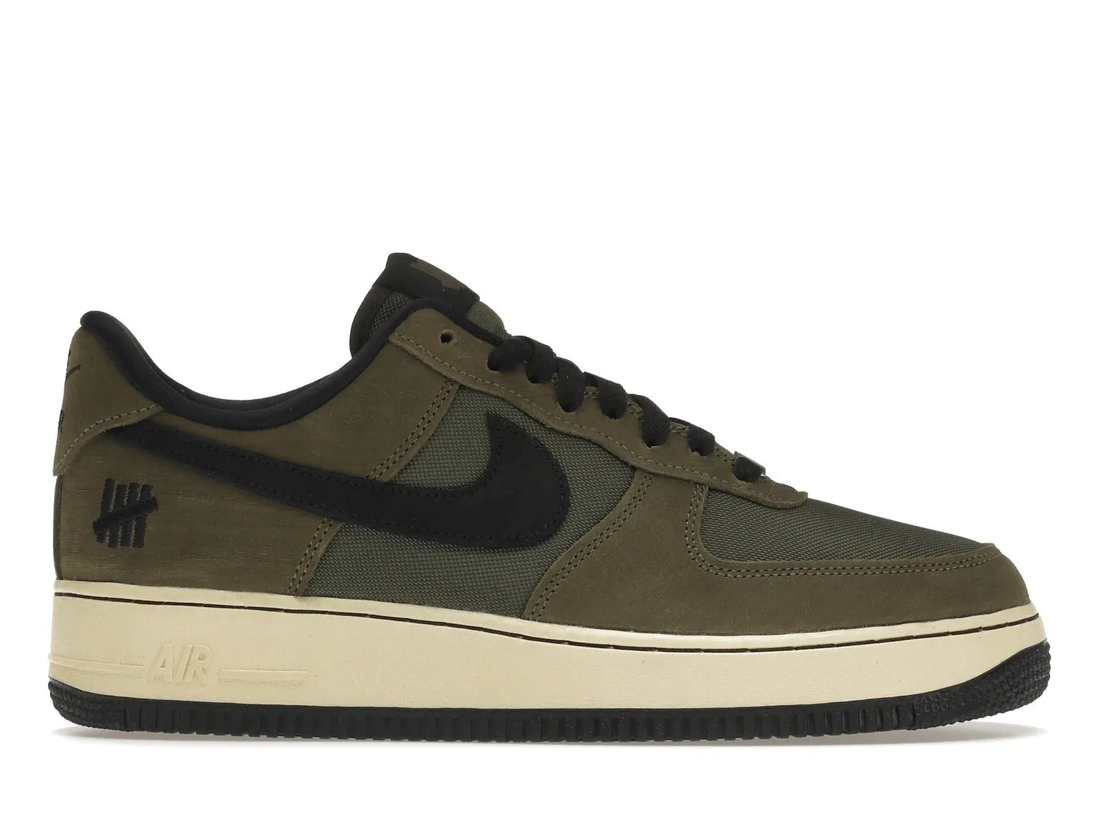 Nike Air Force 1 Undefeated Ballistic Dunk vs. AF1 Shoes